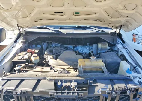 2018 Nissan Nv 2500 S z USA, uszkodzony, nr VIN 1N6BF0LY4JN811102